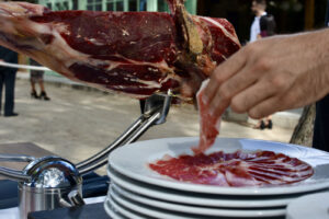 Corte De Jamón